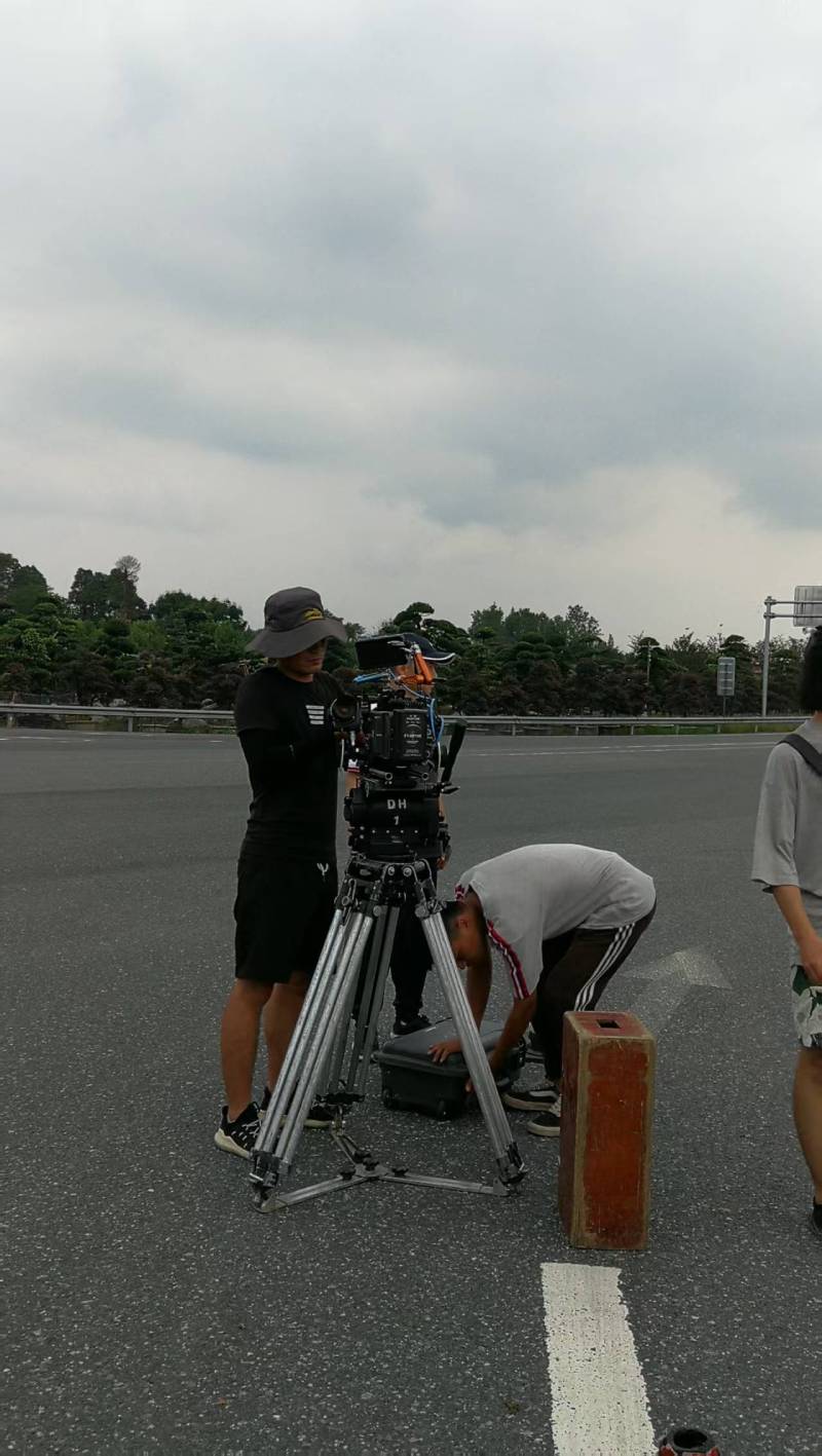 吉利区TVC拍摄公司：唤醒集体记忆，构建跨代际沟通桥梁